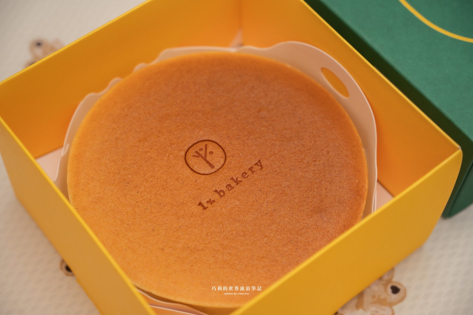 【台中彌月蛋糕推薦】1％bakery 香檸乳酪生乳捲、檸檬磅蛋糕、香草輕乳酪3款人氣宅配彌月蛋糕推薦 @巧莉的世界流浪筆記