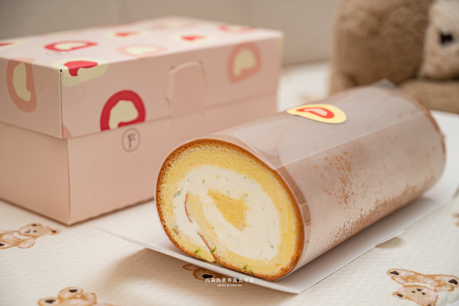 【台中彌月蛋糕推薦】1％bakery 香檸乳酪生乳捲、檸檬磅蛋糕、香草輕乳酪3款人氣宅配彌月蛋糕推薦 @巧莉的世界流浪筆記
