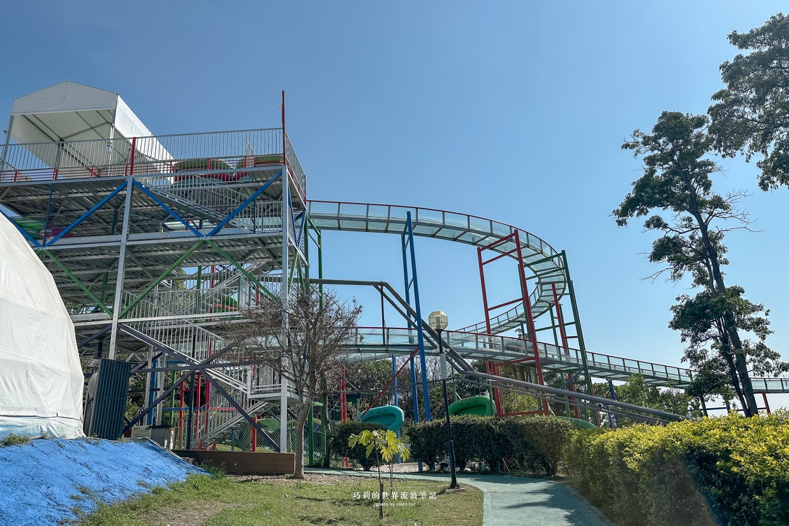 全台唯一！帶著狗狗坐「空中漂漂河」、看恐龍，百果山探索樂園2026最新門票收費方式懶人包｜彰化員林景點 @巧莉的世界流浪筆記