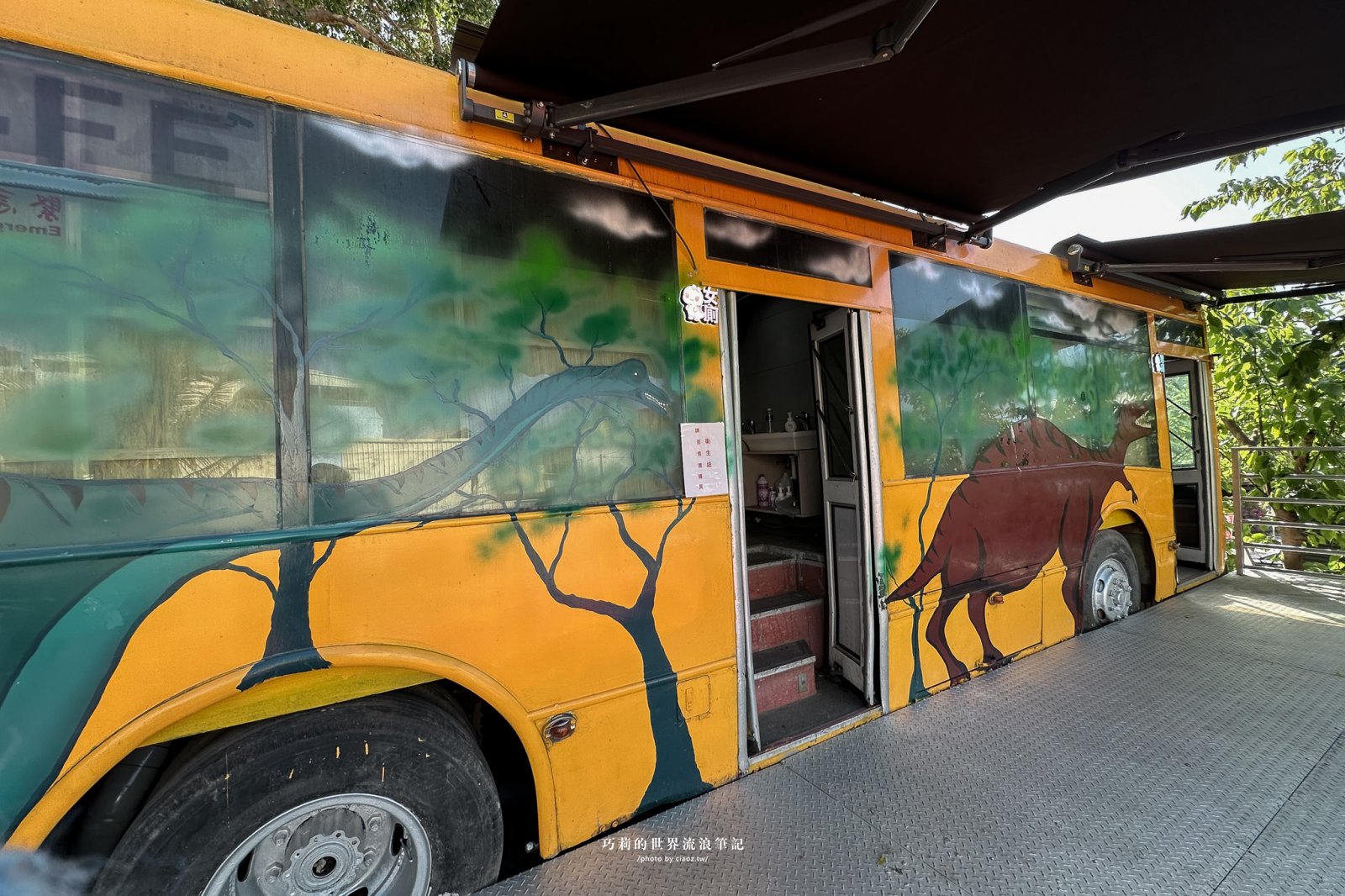 全台唯一！帶著狗狗坐「空中漂漂河」、看恐龍，百果山探索樂園2026最新門票收費方式懶人包｜彰化員林景點 @巧莉的世界流浪筆記