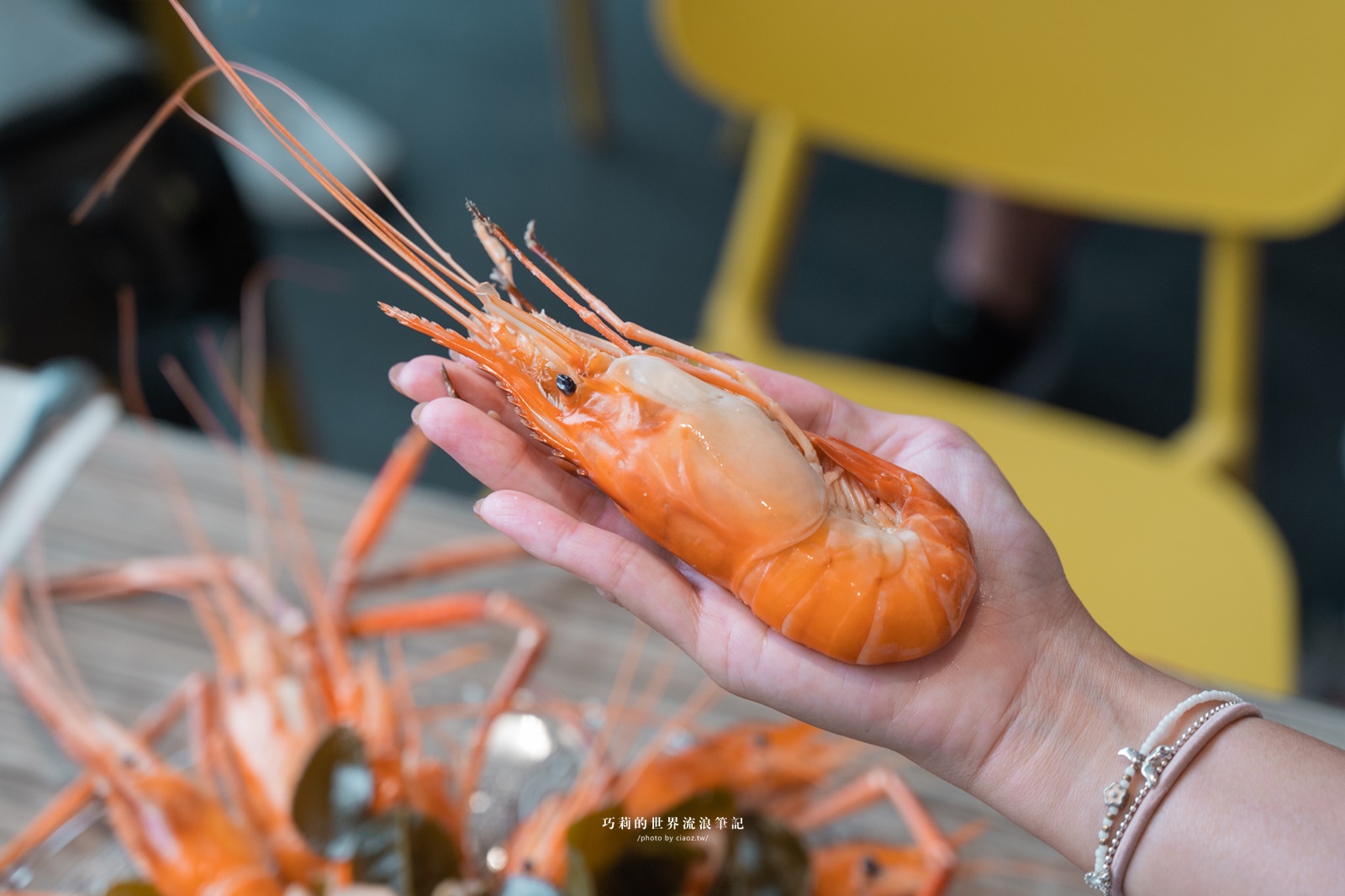 海鮮控必訪吃到飽！潮港城太陽百匯釜山海鮮季美食蝦爆了，四人同行就送巨無霸檸檬泰國蝦 @巧莉的世界流浪筆記