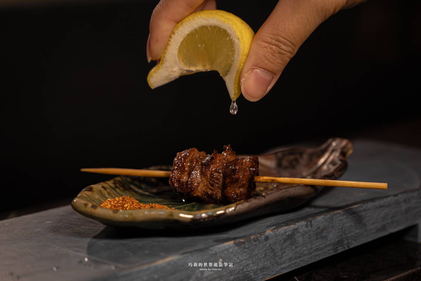 台中北屯推薦「橫濱燒鳥達磨」！日本70年《串焼きだるま》海外首店，直火細控炭火香，台中就能吃到！ @巧莉的世界流浪筆記