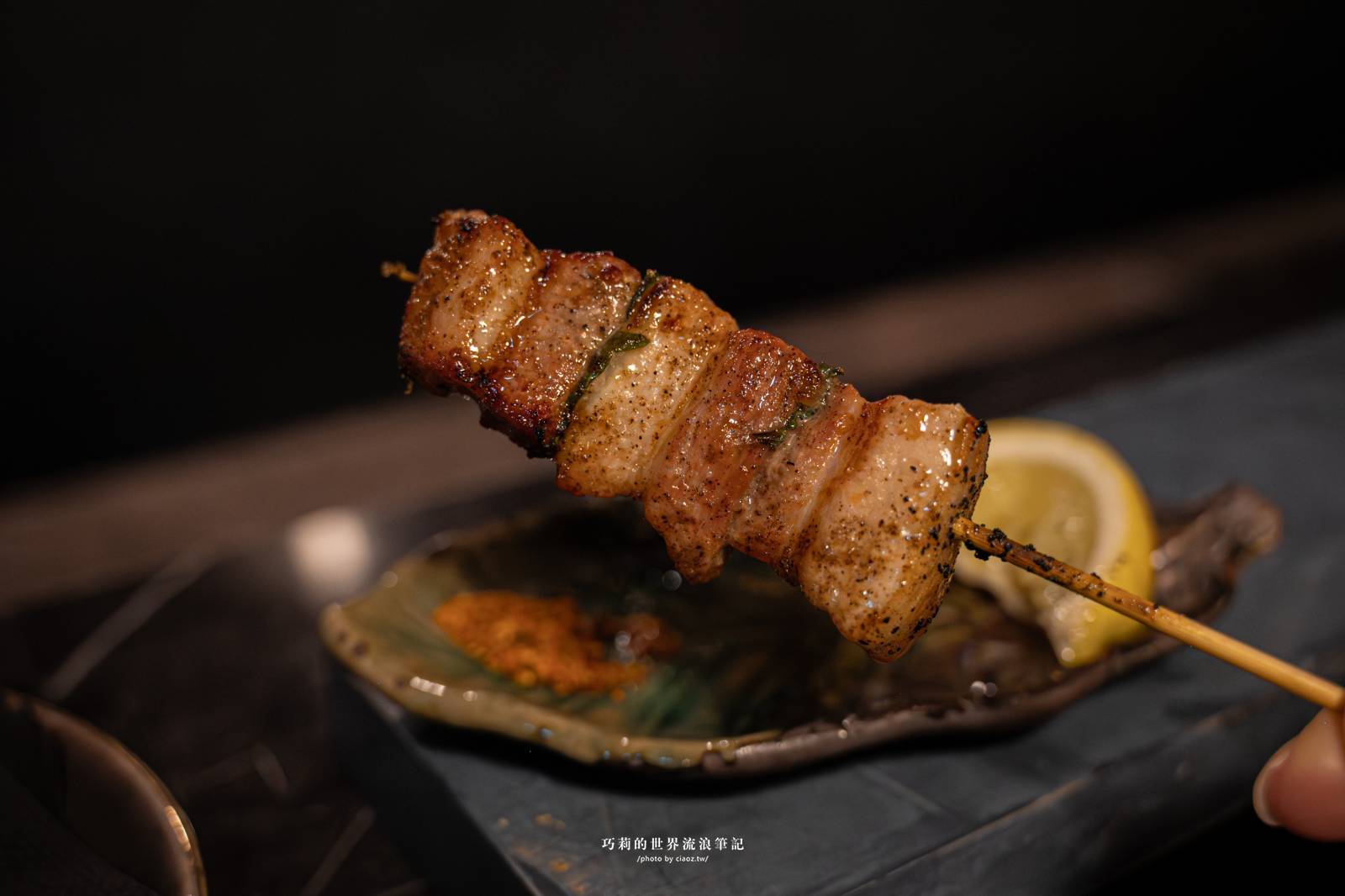 台中北屯推薦「橫濱燒鳥達磨」！日本70年《串焼きだるま》海外首店，直火細控炭火香，台中就能吃到！ @巧莉的世界流浪筆記