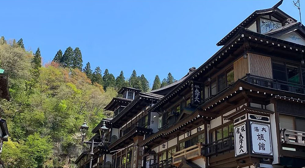 【日本溫泉百選】銀山溫泉住宿地圖12家｜住一晚再去藏王樹冰，深入感受大正年代的浪漫氣息 @巧莉的世界流浪筆記