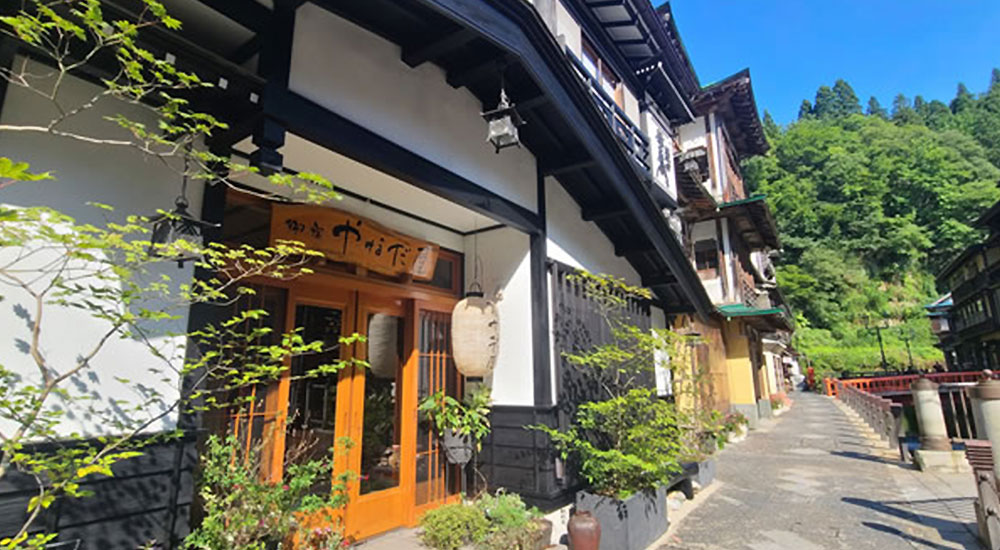 【日本溫泉百選】銀山溫泉住宿地圖12家｜住一晚再去藏王樹冰，深入感受大正年代的浪漫氣息 @巧莉的世界流浪筆記