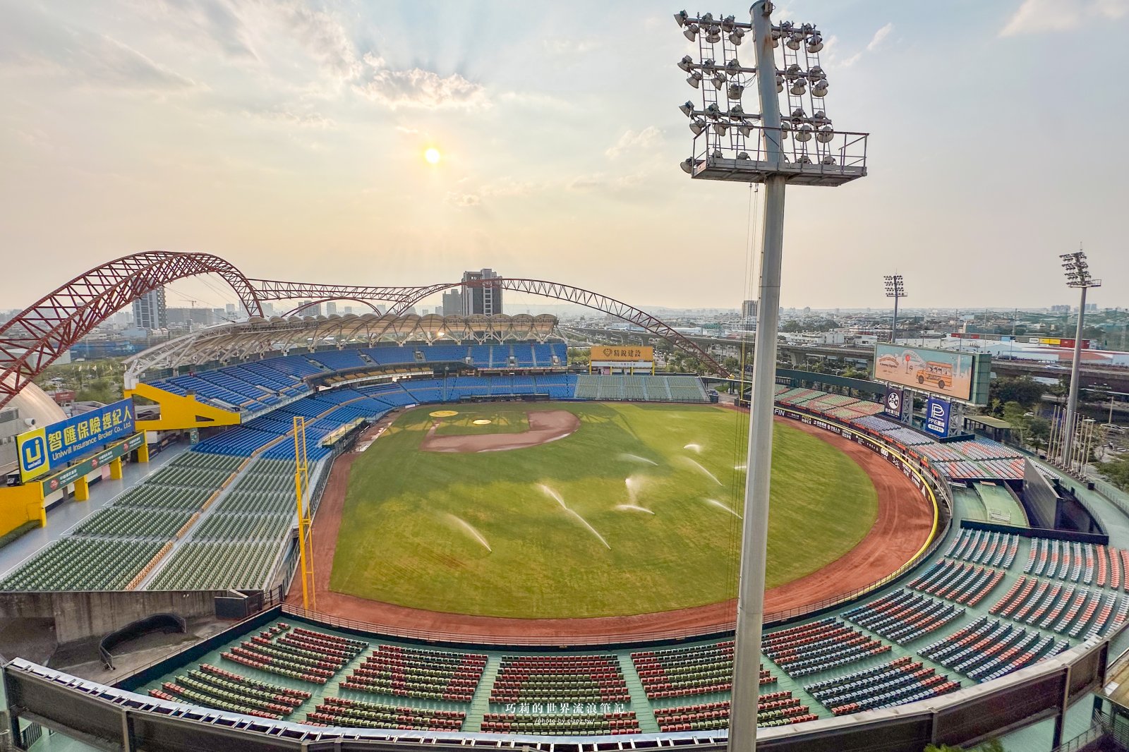 【2026台中新開幕】漢神洲際美食餐廳有哪些、寵物友善餐廳全攻略 @巧莉的世界流浪筆記