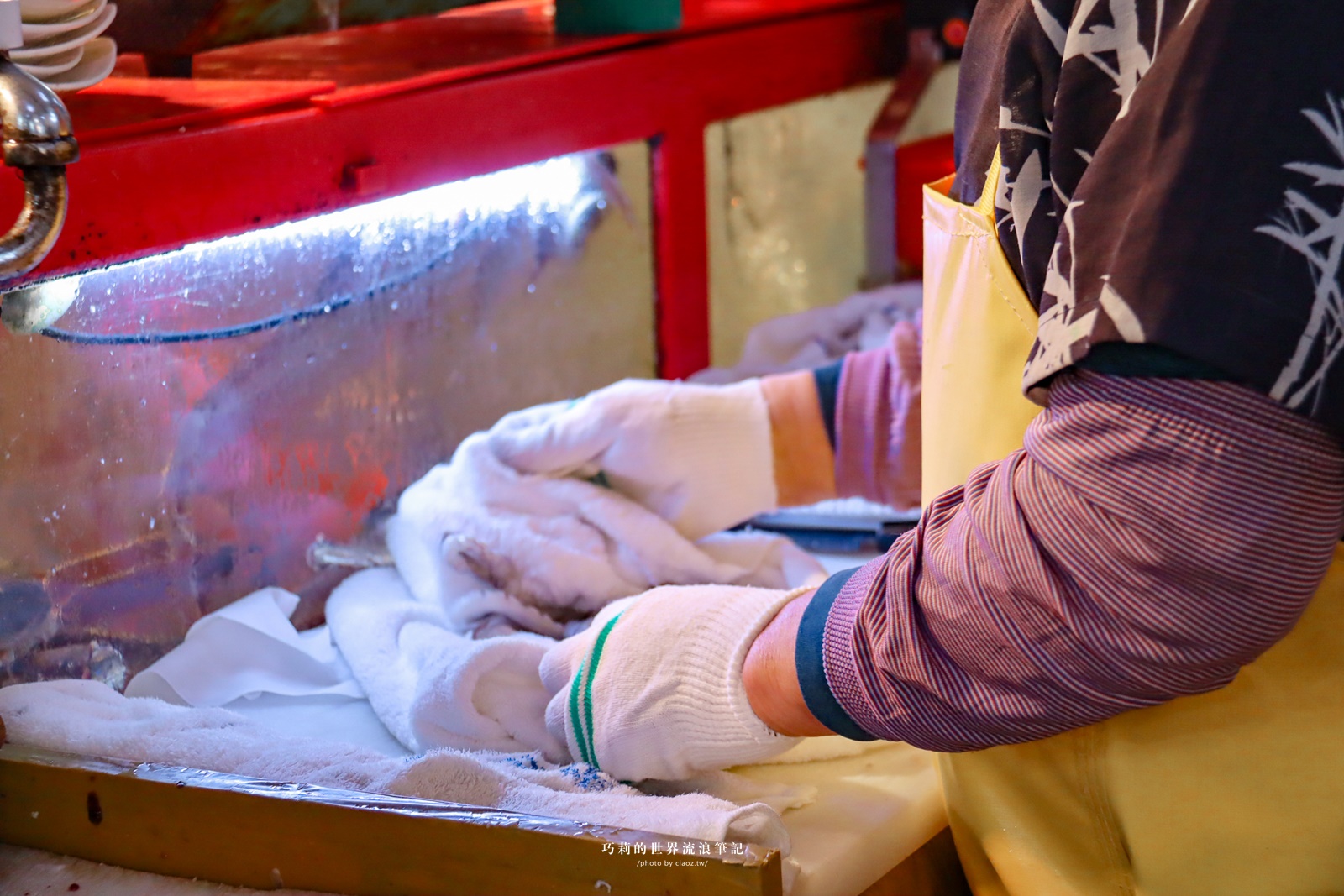 札嘎其市場｜釜山最具代表的海鮮市場，想吃海鮮來這裡！生章魚、帝王蟹、醬蟹，釜山必吃美食 @巧莉的世界流浪筆記