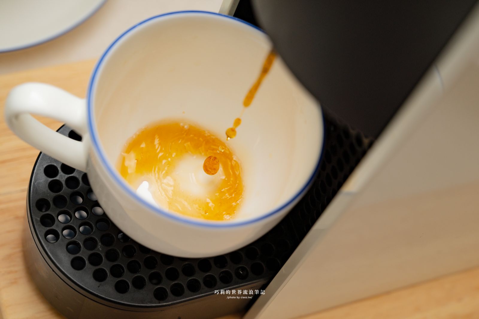 懶人泡茶好簡單！水屋厚茶茶膠囊開箱：不用煮水、不用等，5秒就能一鍵現泡好茶！ @巧莉的世界流浪筆記