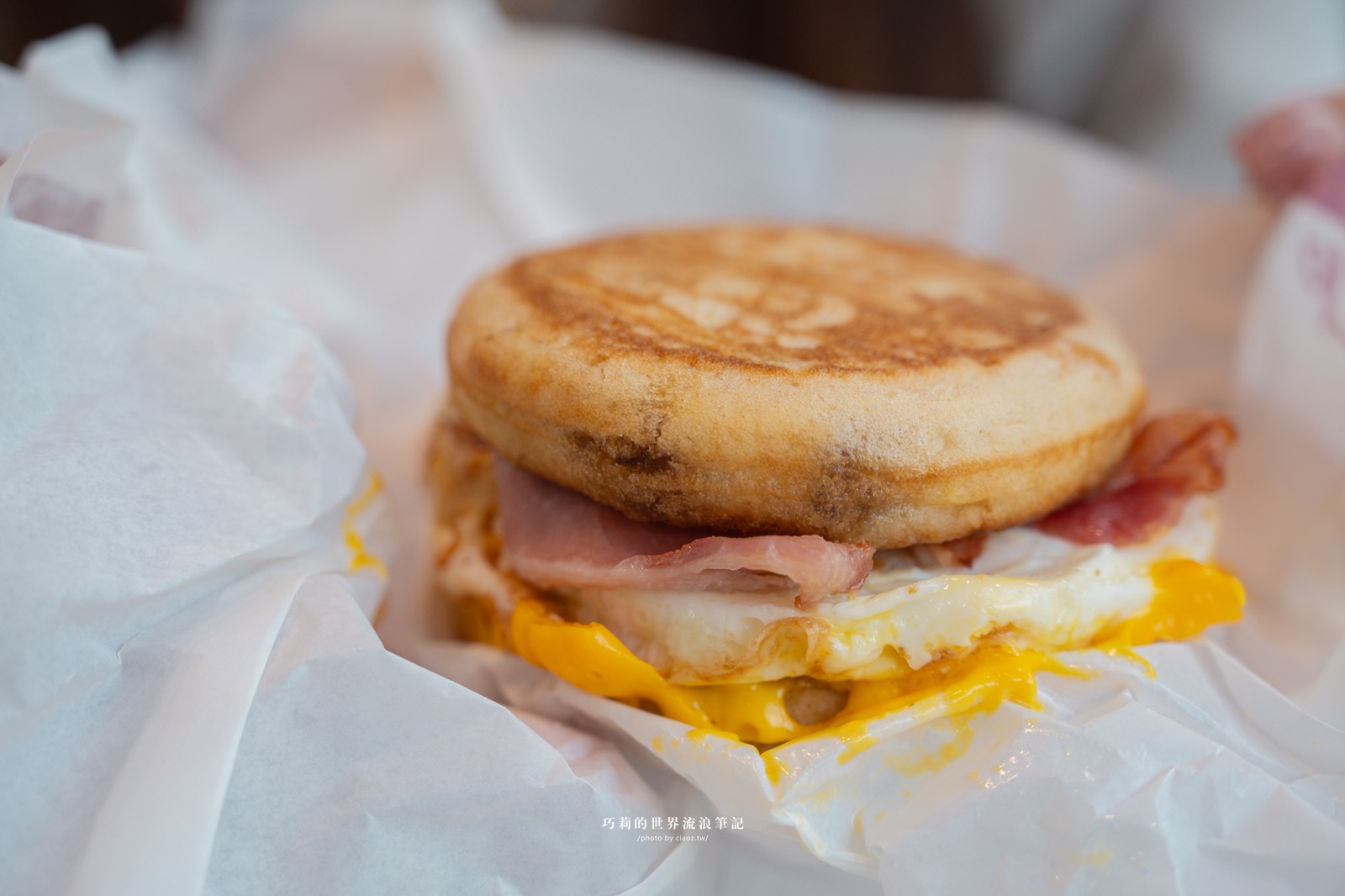 最好吃的麥當勞早餐強勢回歸！McGriddles鬆餅漢堡 @巧莉的世界流浪筆記