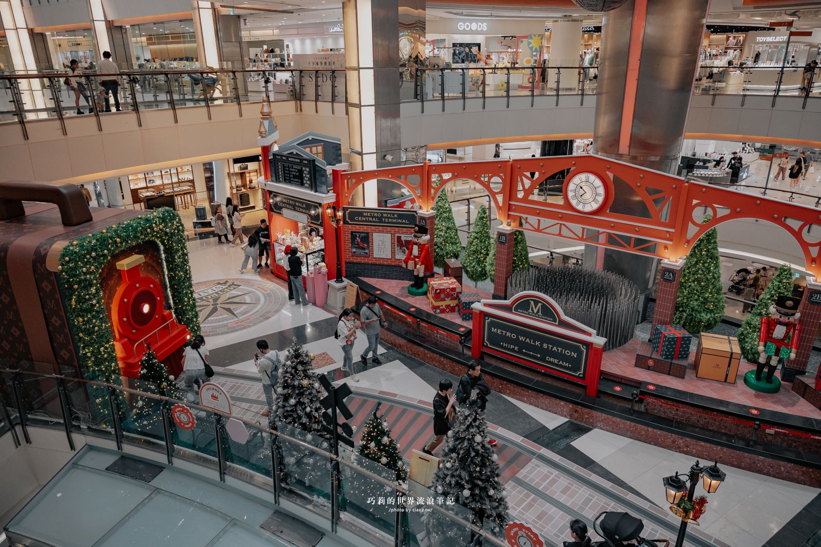 桃園大江購物中心2025年規模最大改裝開箱：吃喝玩樂買，拍照打卡＋美食甜點＋免費停車，從早逛到晚也不累！ @巧莉的世界流浪筆記