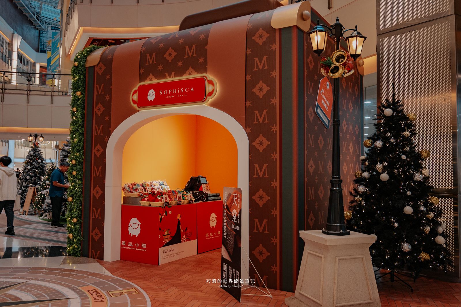 桃園大江購物中心2025年規模最大改裝開箱：吃喝玩樂買，拍照打卡＋美食甜點＋免費停車，從早逛到晚也不累！ @巧莉的世界流浪筆記