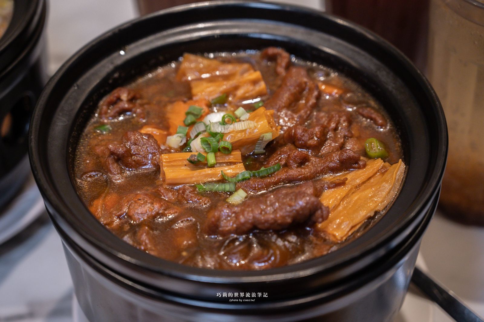 桃園大江購物中心2025年規模最大改裝開箱：吃喝玩樂買，拍照打卡＋美食甜點＋免費停車，從早逛到晚也不累！ @巧莉的世界流浪筆記