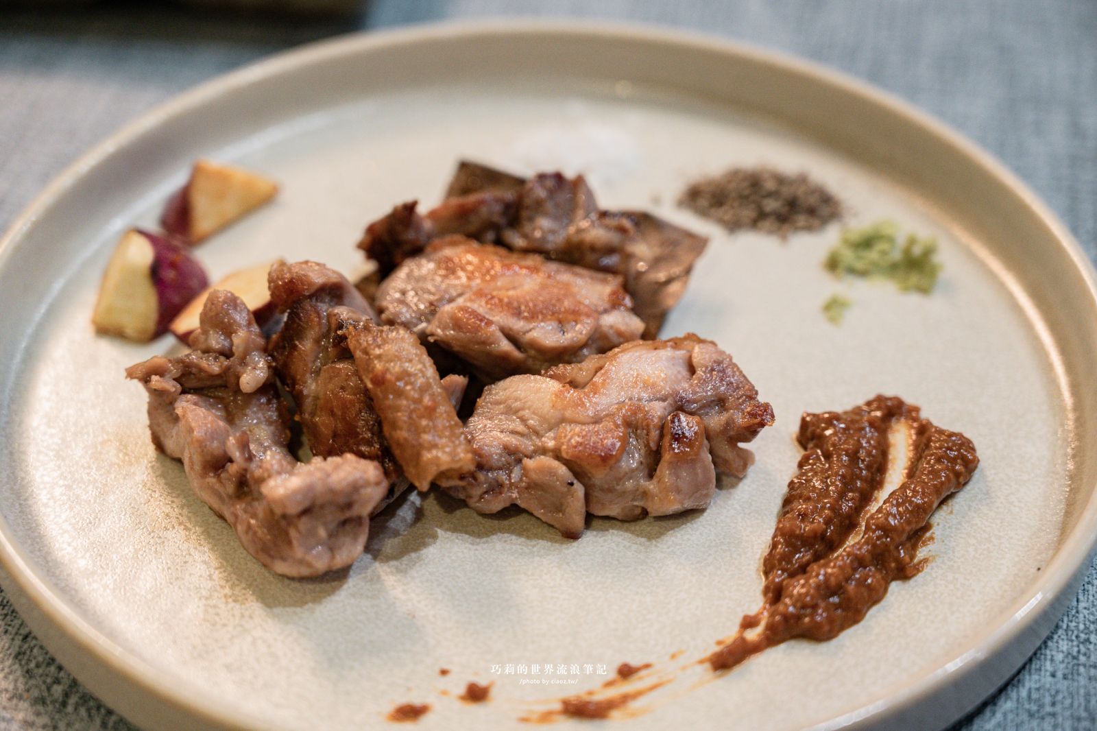 明水然・樂 台中星級店｜全球最大的無菜單鐵板燒料理品牌，波士頓活龍蝦四吃+日本A5和牛，14道日式無菜單鐵板燒只要1600元 @巧莉的世界流浪筆記