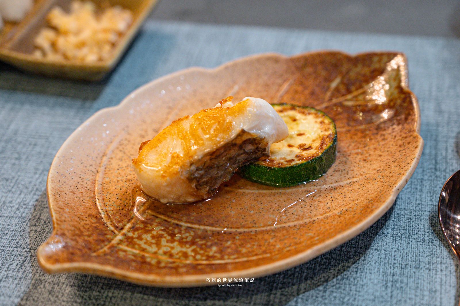 明水然・樂 台中星級店｜全球最大的無菜單鐵板燒料理品牌，波士頓活龍蝦四吃+日本A5和牛，14道日式無菜單鐵板燒只要1600元 @巧莉的世界流浪筆記