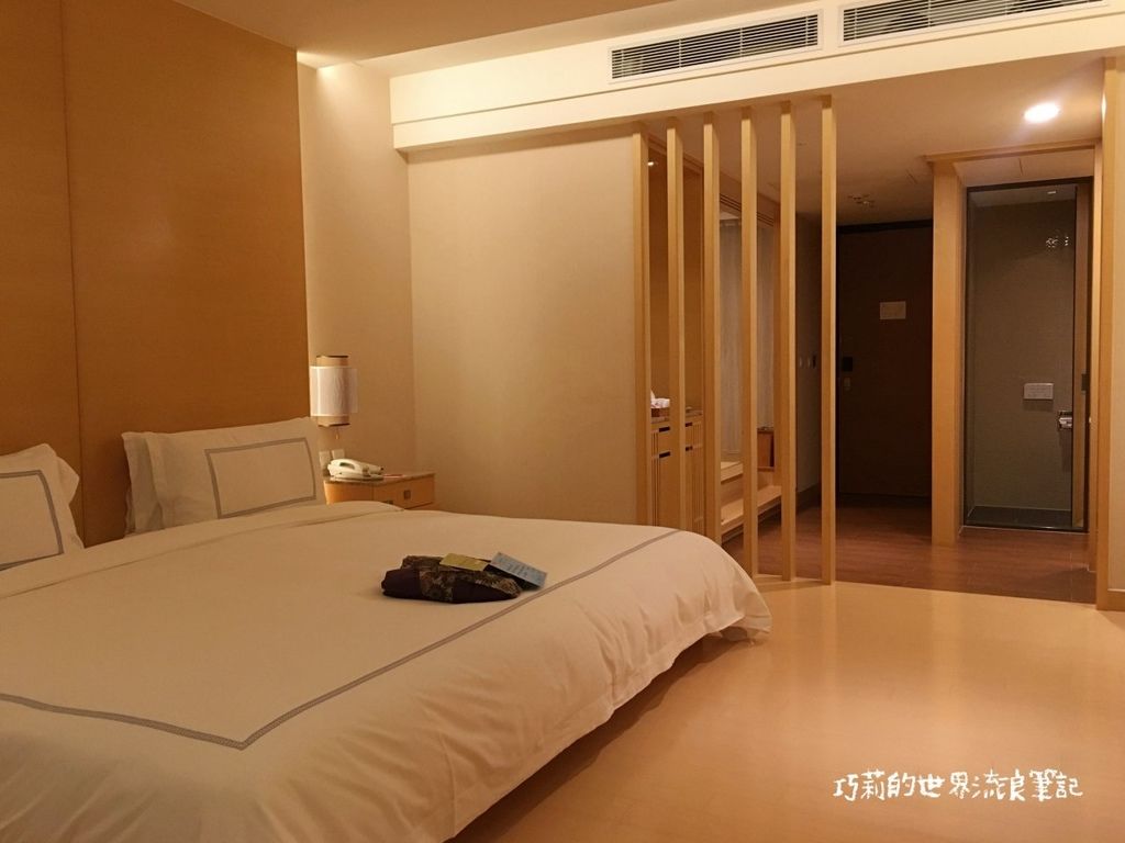 礁溪長榮鳳凰酒店 | 在房內就可以與龜山島一起浪漫泡湯 ，溫泉旅行專家 Evergreen Resort Hotel Jiaosi @巧莉的世界流浪筆記