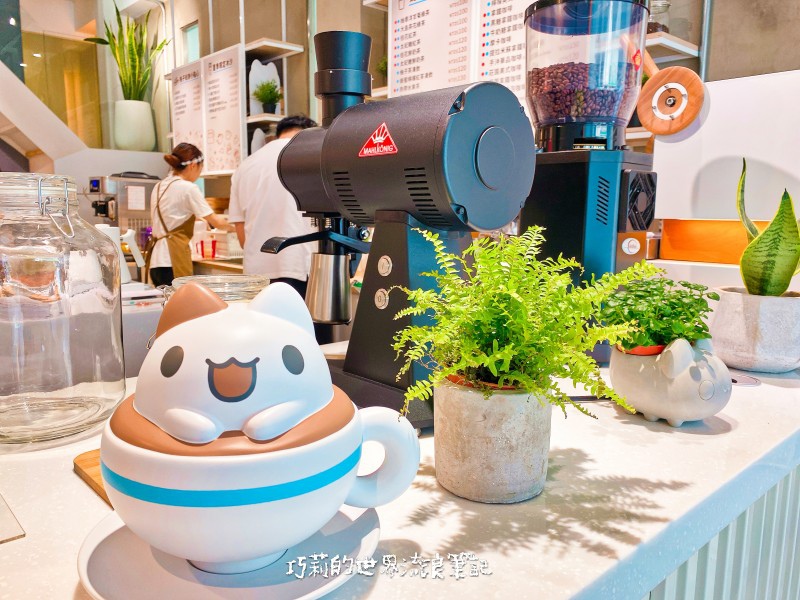台中咖啡廳 | 奶泡貓咖啡 | 咖波和你一起喝咖啡・超療癒的人氣插畫貓貓蟲 @巧莉的世界流浪筆記