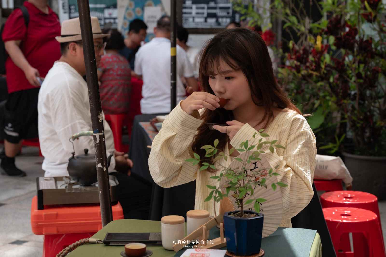 新莊美食 | 何家甜品鋪新莊幸福 | 豬血糕+香菜超人氣創意雪花冰！芋頭控也愛！新莊冰品古制秘糖甜品專門店 @巧莉的世界流浪筆記