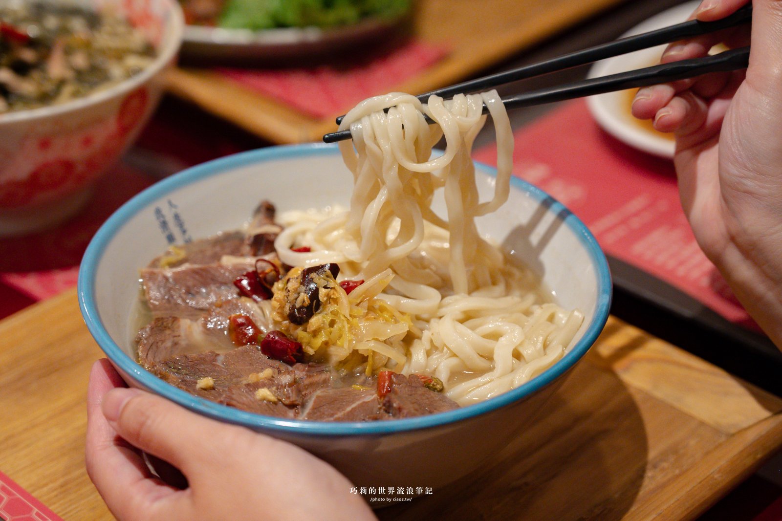 南屯美食推薦「有春茶館大墩店」台中必吃質感復刻、手路菜，2026 夏季菜單全新開箱！ @巧莉的世界流浪筆記