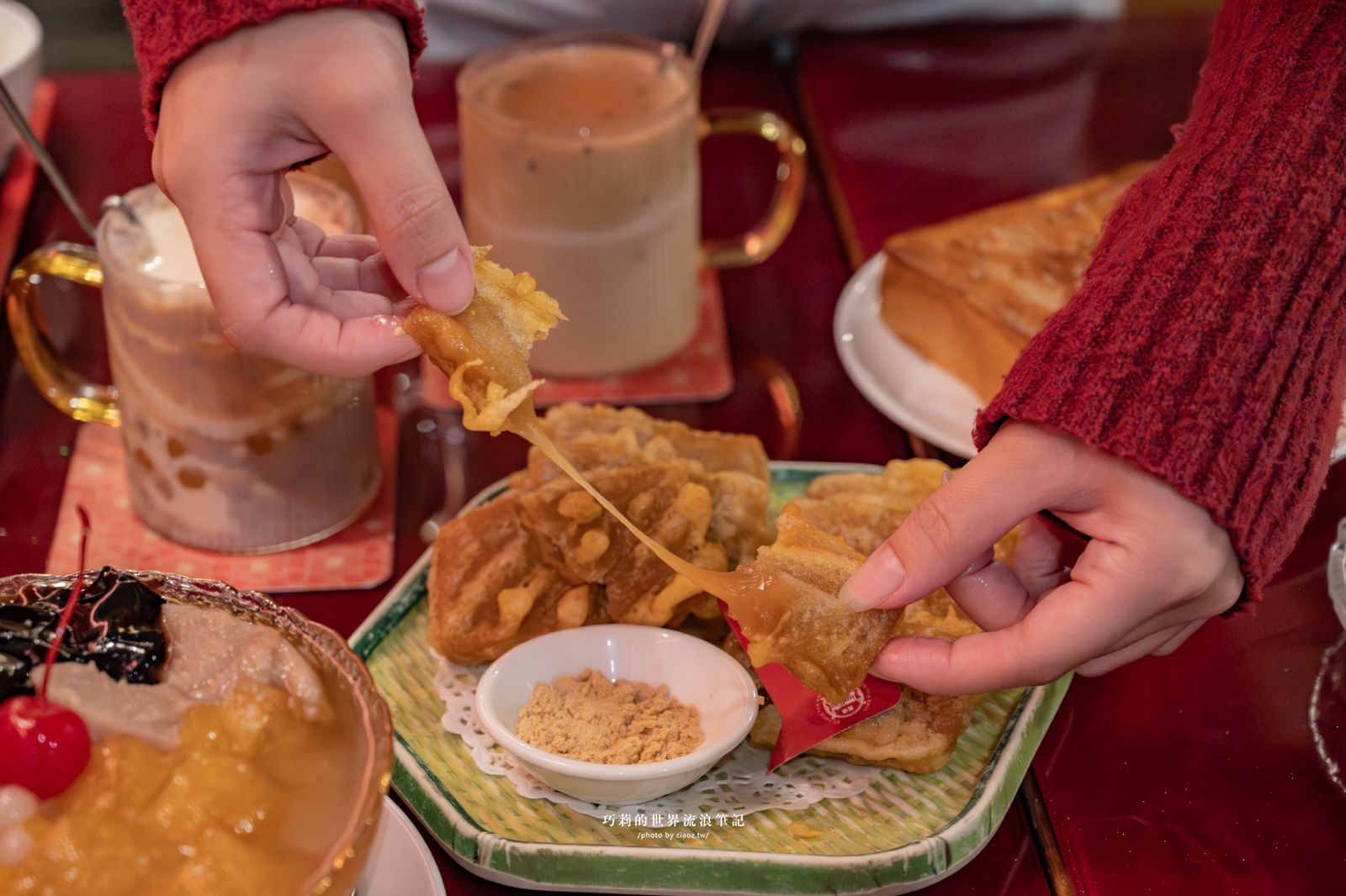 新年聚餐來有春!【2026台中美食】有春茶館全新菜單,新年聚餐必吃炸年糕、麻油雞、濃白雞湯、扁魚沙茶鍋!外帶年菜再享早鳥優惠 @巧莉的世界流浪筆記 新年聚餐來有春!【2026台中美食】有春茶館全新菜單,新年聚餐必吃炸年糕、麻油雞、濃白雞湯、扁魚沙茶鍋!外帶年菜再享早鳥優惠 @巧莉的世界流浪筆記